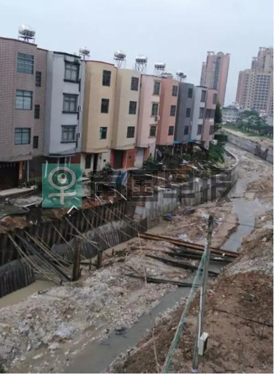 嚇人!小區(qū)樓房降沉、樓體開裂,最寬能伸進成人手掌