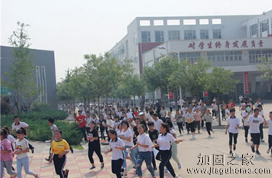 學(xué)校開展防震安全演練，引發(fā)學(xué)校建筑抗震加固的思考