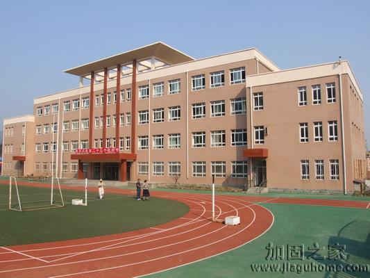 學(xué)校抗震加固才是本年度加固工程的重頭戲！
