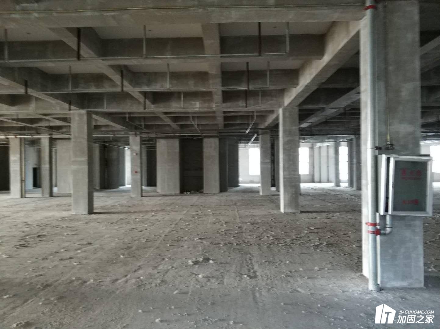 數(shù)據(jù)中心改擴建，樓板加固用什么方法？